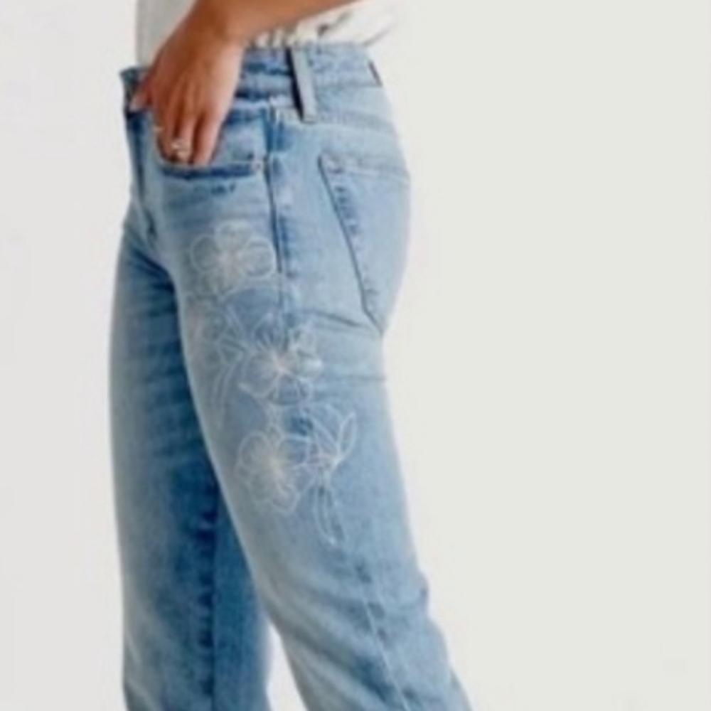 Lucky Brand Lolita Skinny Embroidered Jeans 25" Inseam - Picture 4 of 14